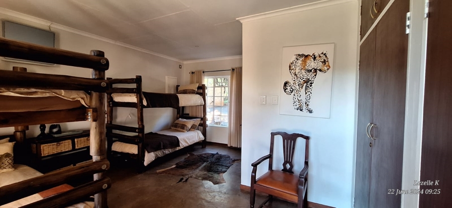 8 Bedroom Property for Sale in Swartruggens North West